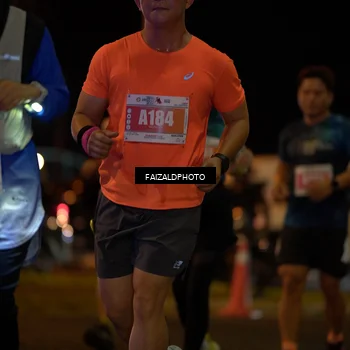 Runner Photo 4396124