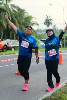 Runner Photo 4396135