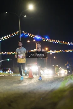 Runner Photo 4396203