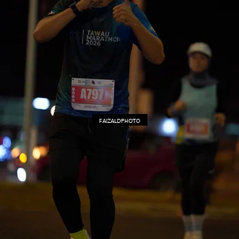 Runner Photo 4396254