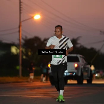 Runner Photo 4396272