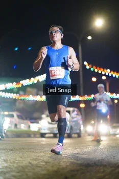 Runner Photo 4396282
