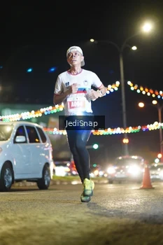 Runner Photo 4396308