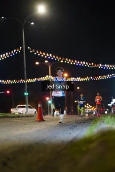 Runner Photo 4396356
