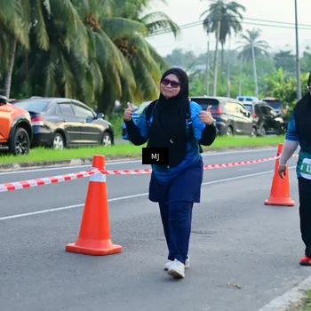 Runner Photo 4396384