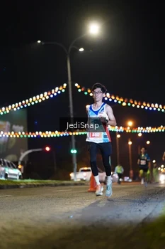 Runner Photo 4396399