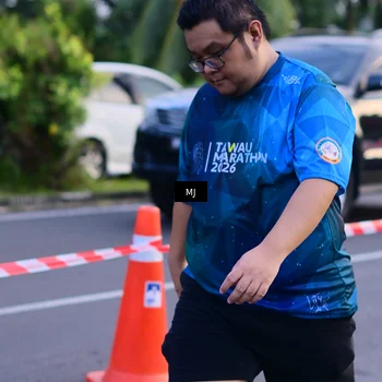 Runner Photo 4396406
