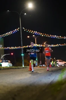 Runner Photo 4396415