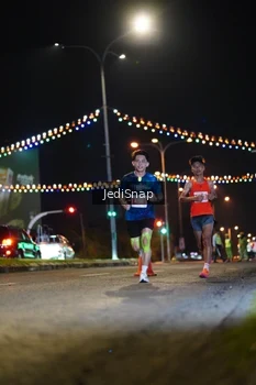 Runner Photo 4396420