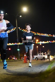 Runner Photo 4396502