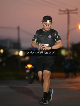 Runner Photo 4396507