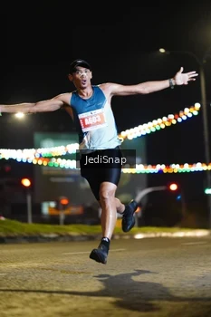 Runner Photo 4396533