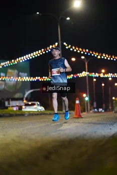 Runner Photo 4396555