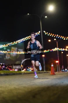 Runner Photo 4396625