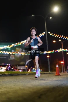 Runner Photo 4396627