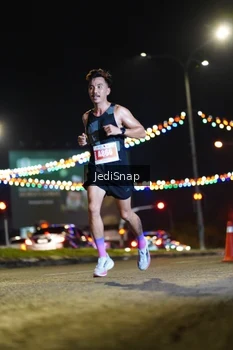 Runner Photo 4396632