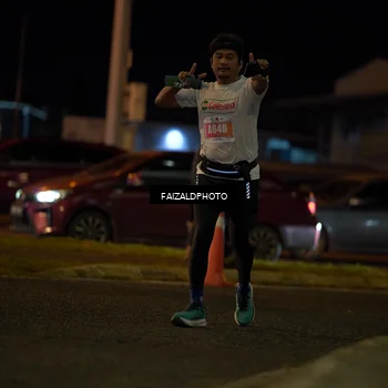 Runner Photo 4396675