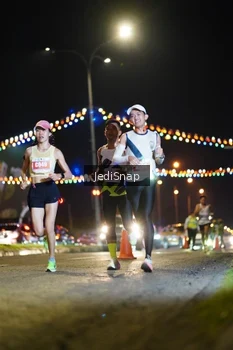 Runner Photo 4396696