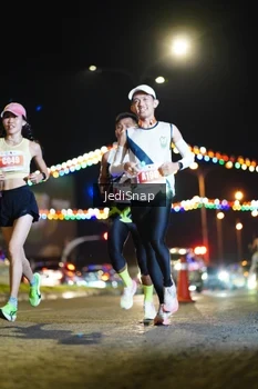 Runner Photo 4396712