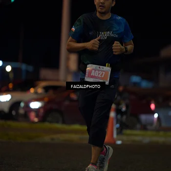 Runner Photo 4396771