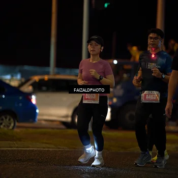 Runner Photo 4396794