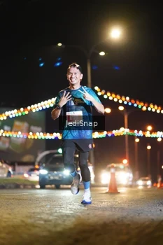 Runner Photo 4396849