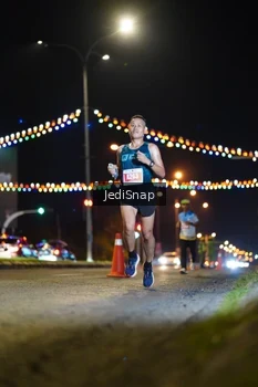 Runner Photo 4396887
