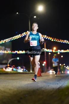 Runner Photo 4396894