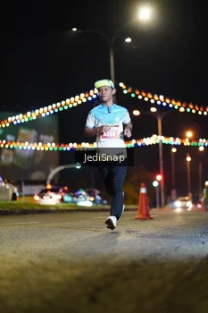 Runner Photo 4396913