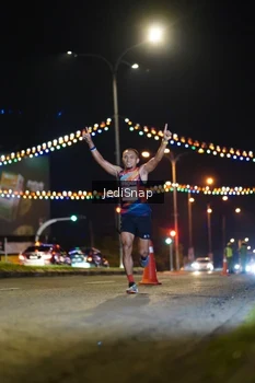 Runner Photo 4396943