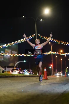 Runner Photo 4396946