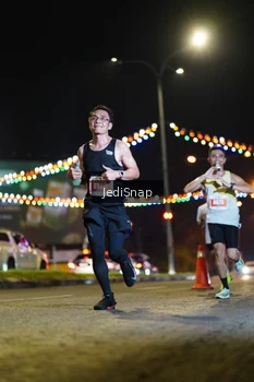 Runner Photo 4397024