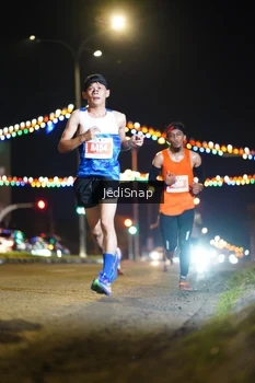 Runner Photo 4397038