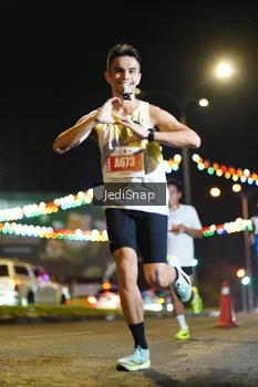 Runner Photo 4397043