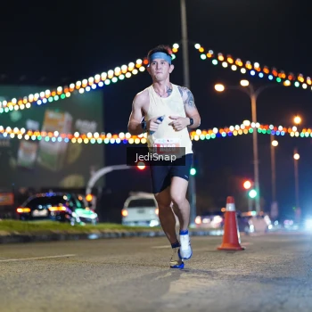 Runner Photo 4397108