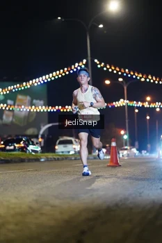 Runner Photo 4397114