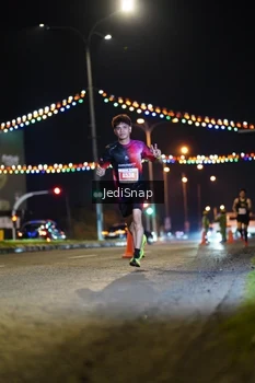 Runner Photo 4397144