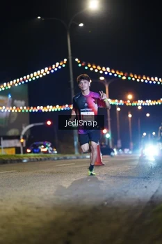 Runner Photo 4397148