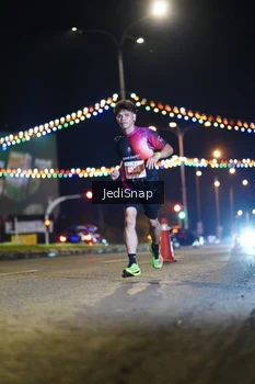 Runner Photo 4397149