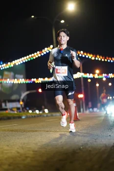 Runner Photo 4397350