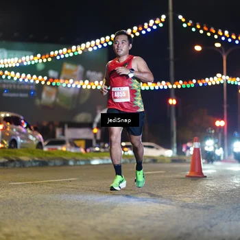 Runner Photo 4397372