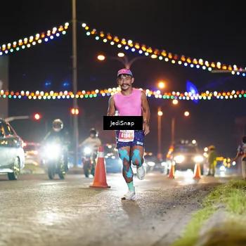 Runner Photo 4397408