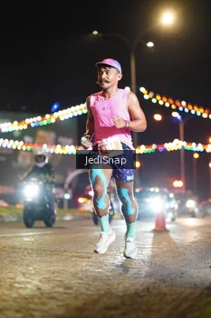 Runner Photo 4397463