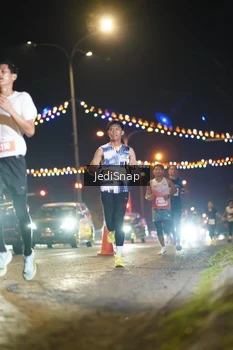 Runner Photo 4397505