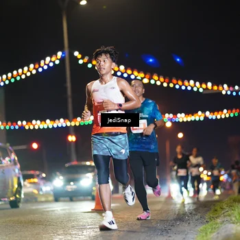 Runner Photo 4397542