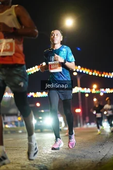Runner Photo 4397572