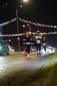 Runner Photo 4397591