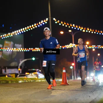 Runner Photo 4397695
