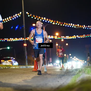Runner Photo 4397707