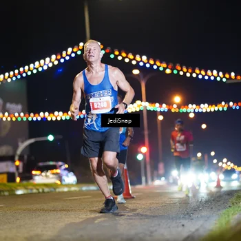 Runner Photo 4397715